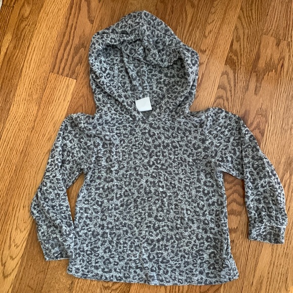 baby GAP cheetah hooded pullover - Picture 1 of 2